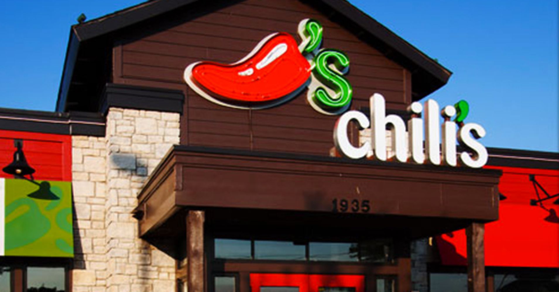 Is Chili's Dining Room Open